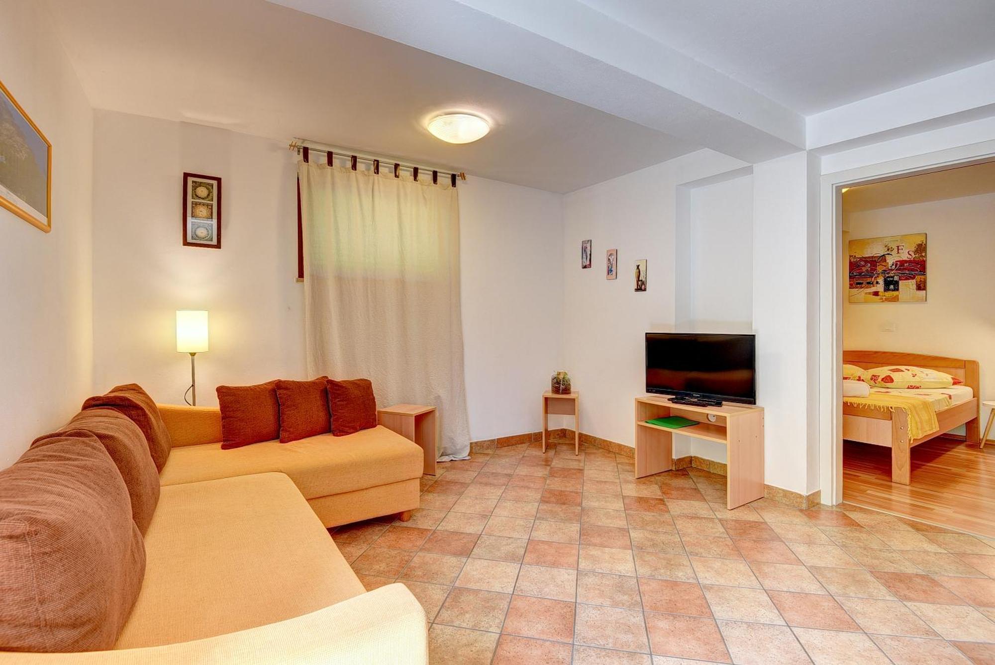 Apartments Buic ヴィンクラン エクステリア 写真