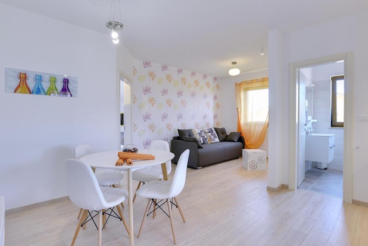 Apartments Buic ヴィンクラン エクステリア 写真