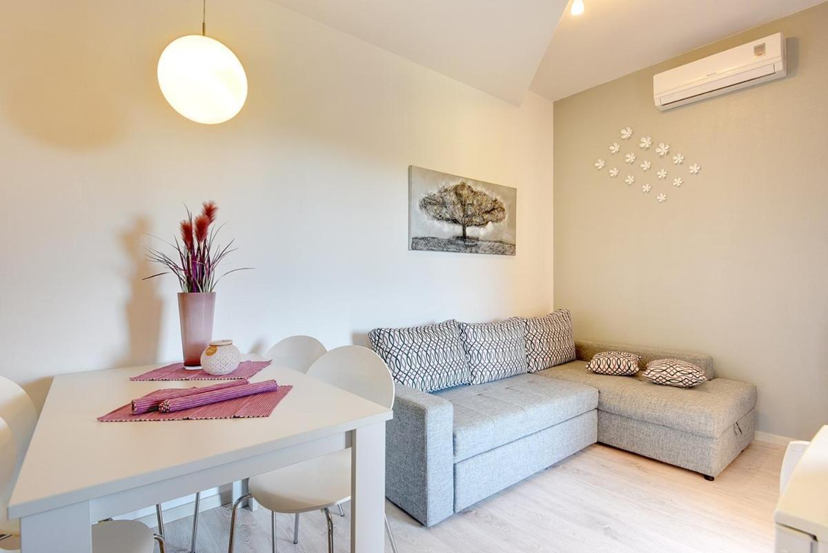 Apartments Buic ヴィンクラン エクステリア 写真