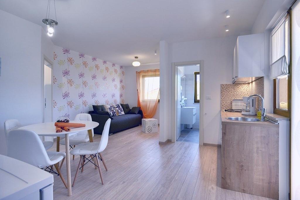 Apartments Buic ヴィンクラン エクステリア 写真