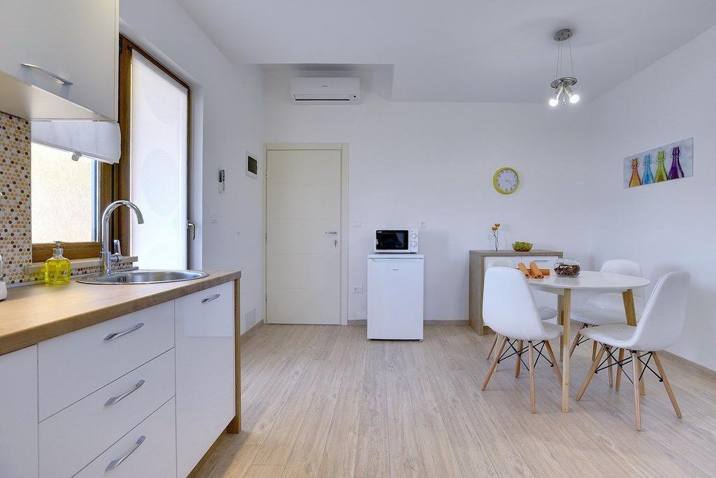 Apartments Buic ヴィンクラン エクステリア 写真