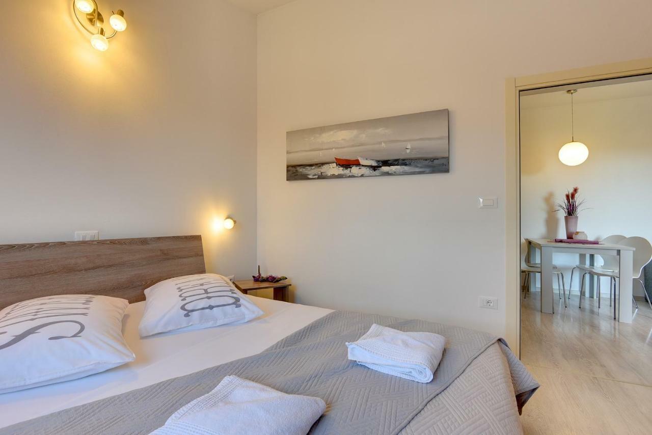 Apartments Buic ヴィンクラン エクステリア 写真